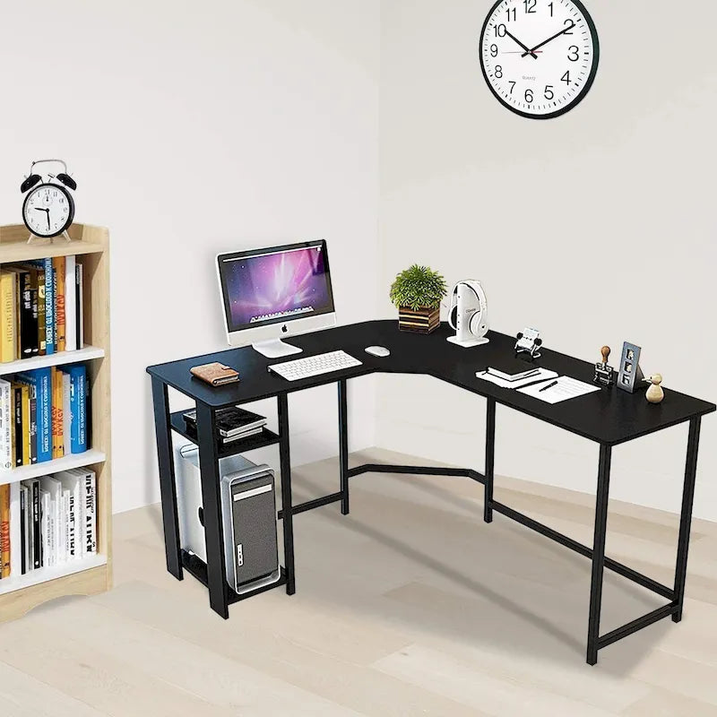 Moderner L-förmiger Gaming-PC-Schreibtisch mit Holz- und schwarzem Gestell fürs Homeoffice und Arbeitszimmer