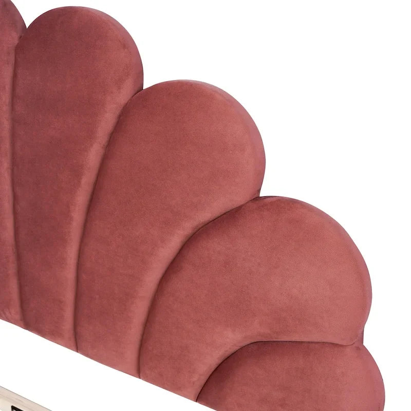 Cama con plataforma tapizada y cabecero con estampado floral