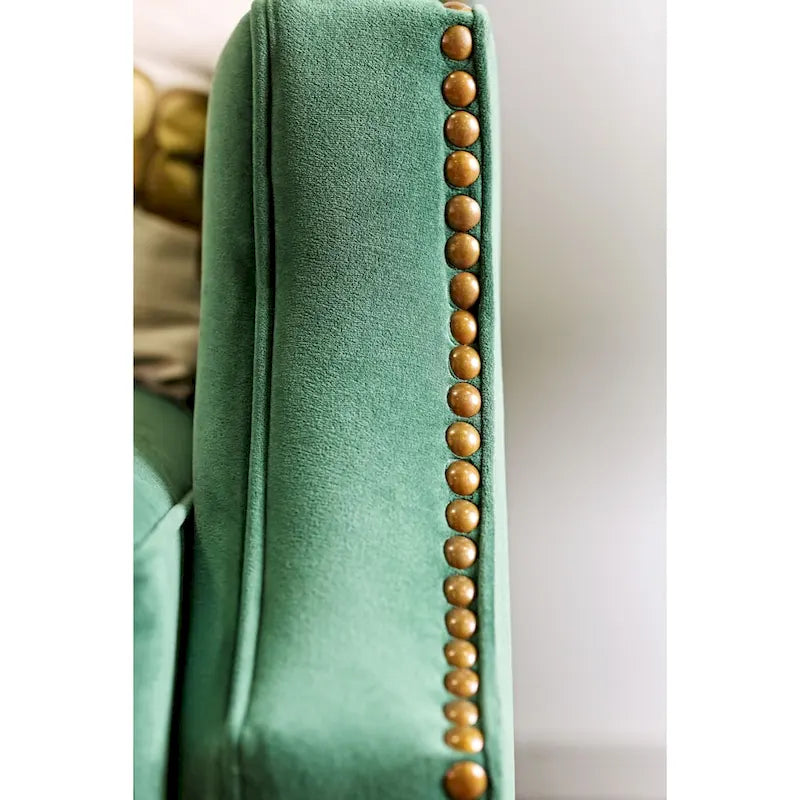 Sofa aus grünem Stoff im Transitional-Stil (mit Ziernägeln)