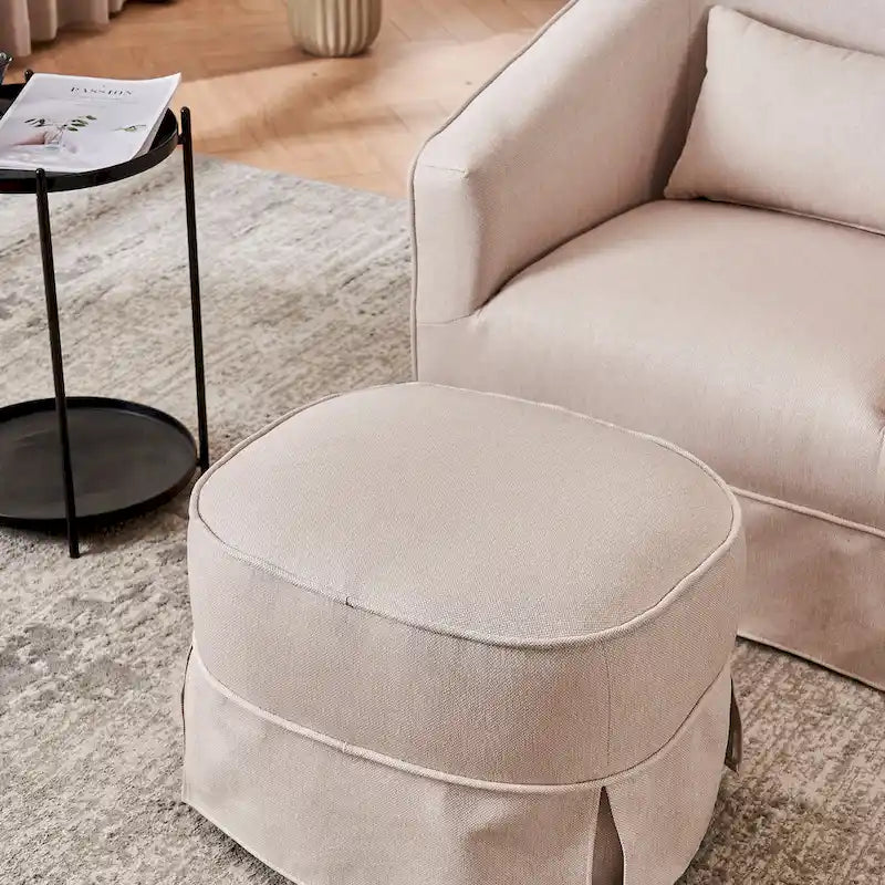 Drehbarer Clubsessel mit Ottoman